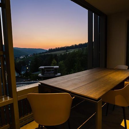 Sauerland Chalets - "Die Chalets Herzenssache" Winterberg Esterno foto