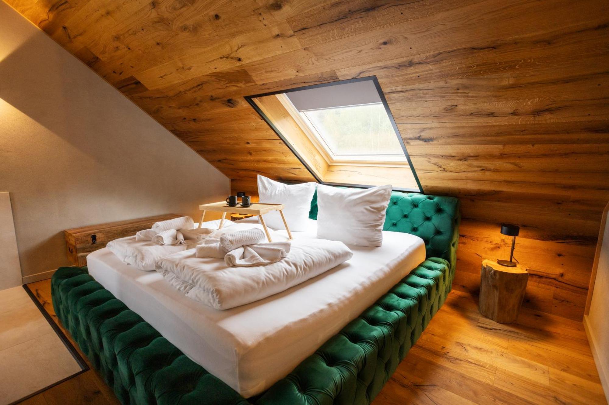 Sauerland Chalets - "Die Chalets Herzenssache" Winterberg Esterno foto